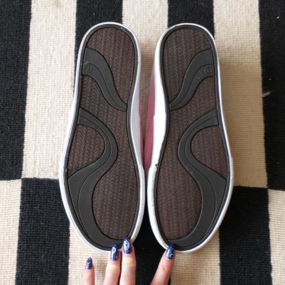 Velvet Slip ons - Picture 3 of 3